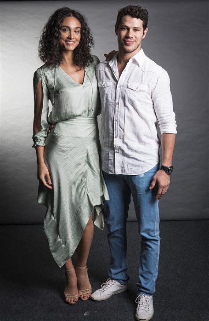 D&eacute;bora Nascimento with Jose Loreto