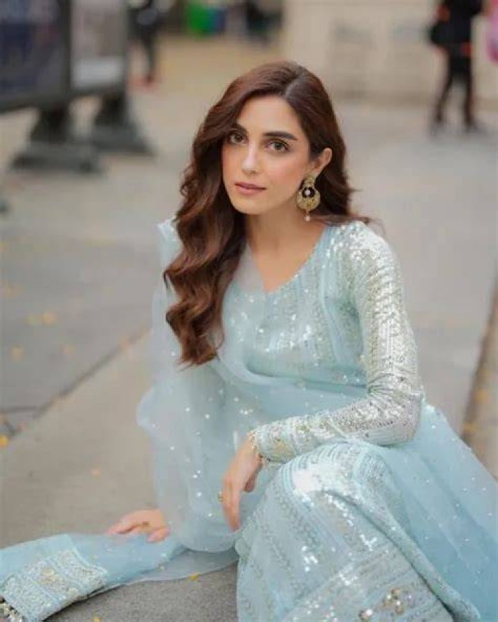 Maya Ali Images CelebzBiography