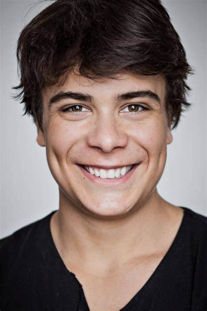 Pearce Joza height is 5 feet 11.25 Pearce Joza height is 5 feet 11.25