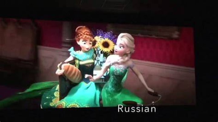 What does Elsa sneeze? – Celebrity