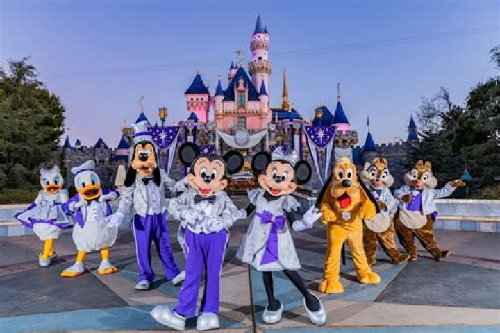 What is the biggest drop at Disney World? – Celebrity